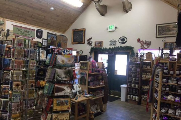 Gift Shop 88 of 188