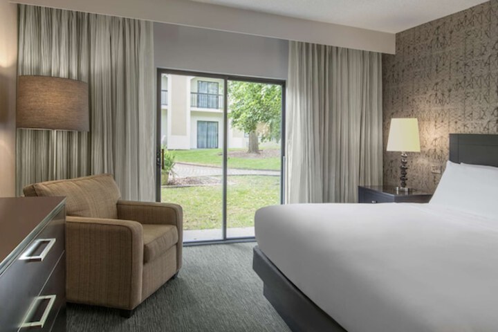 Room 15 of 37