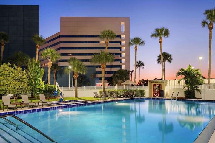 Hilton Melbourne FL