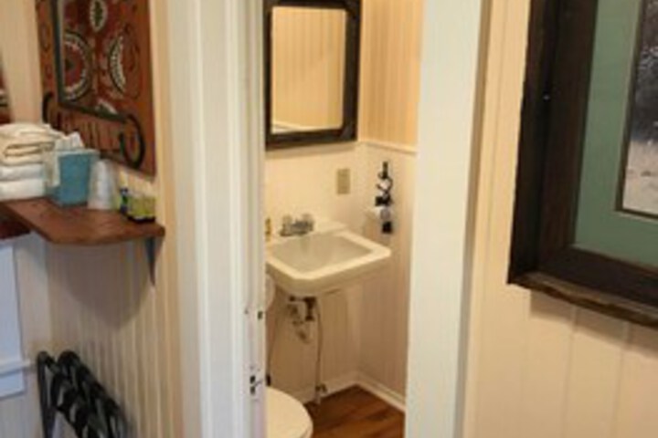 TWIN ELM GUEST RANCH