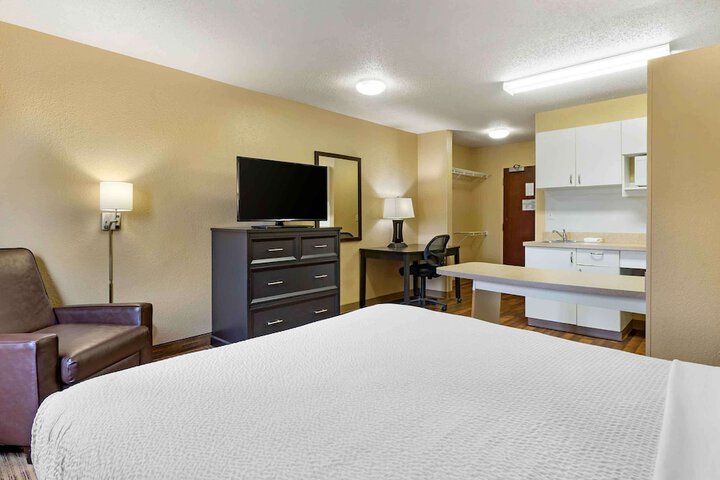 Room 20 of 24