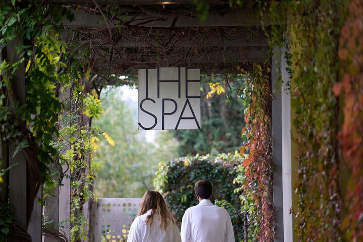 Spa 44 of 51