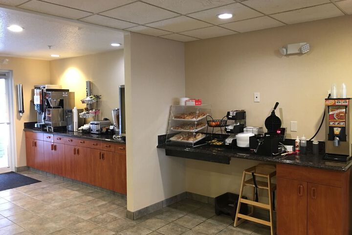 Microtel Inn & Suites by Wyndham Rice Lake