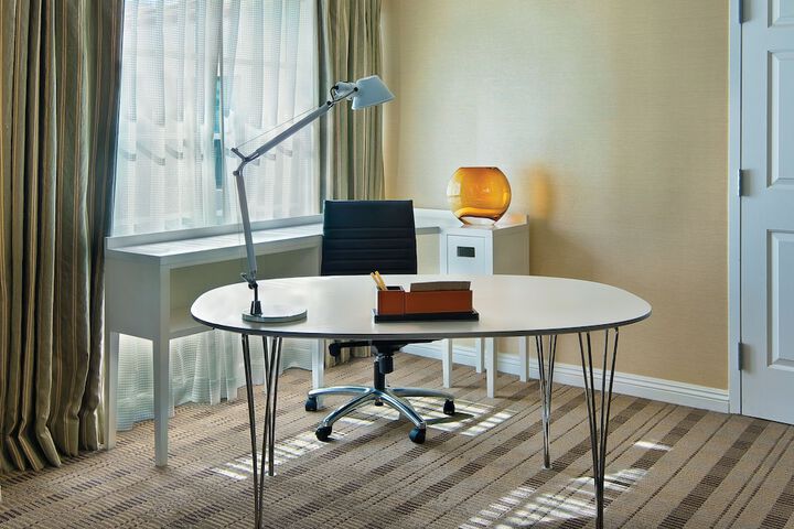 DoubleTree by Hilton San Pedro - Port of Los Angeles
