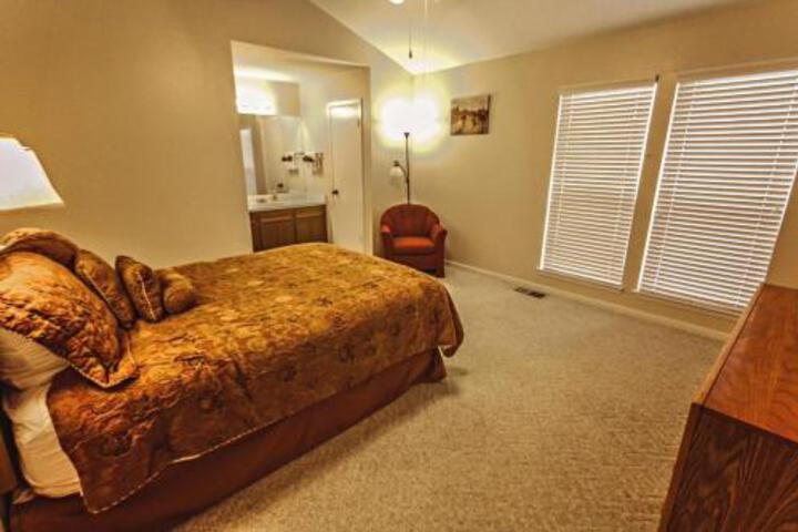 Ruidoso Downs Condos by VRI resorts