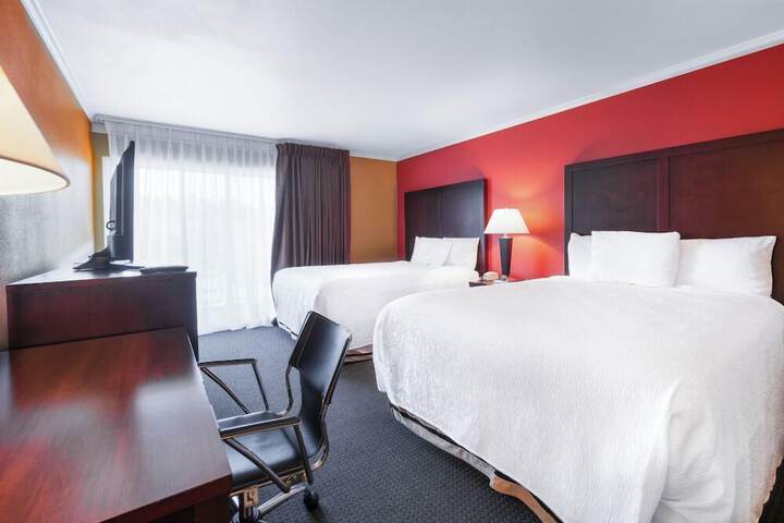 Pullman Garden Inn