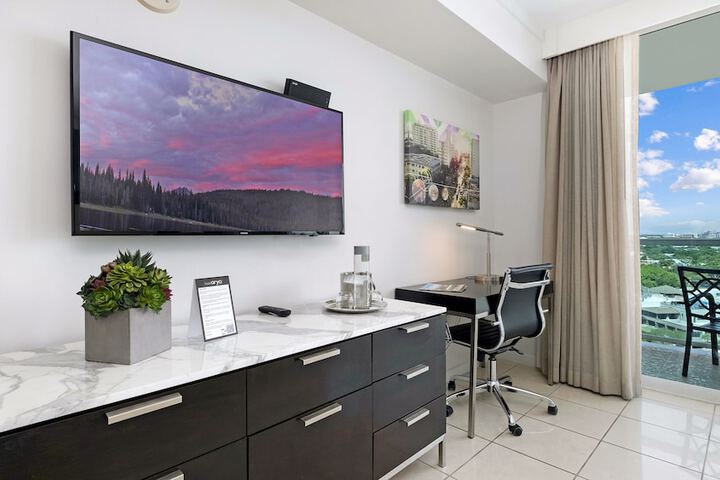 Room 20 of 54