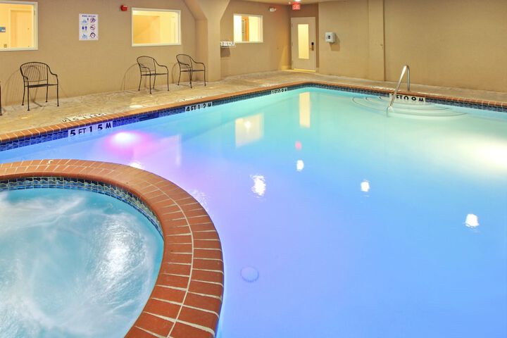 Pool 6 of 52
