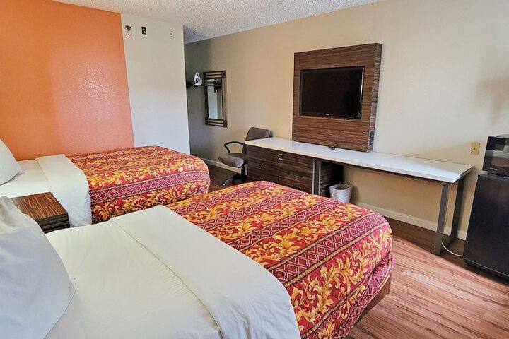 Room 21 of 31