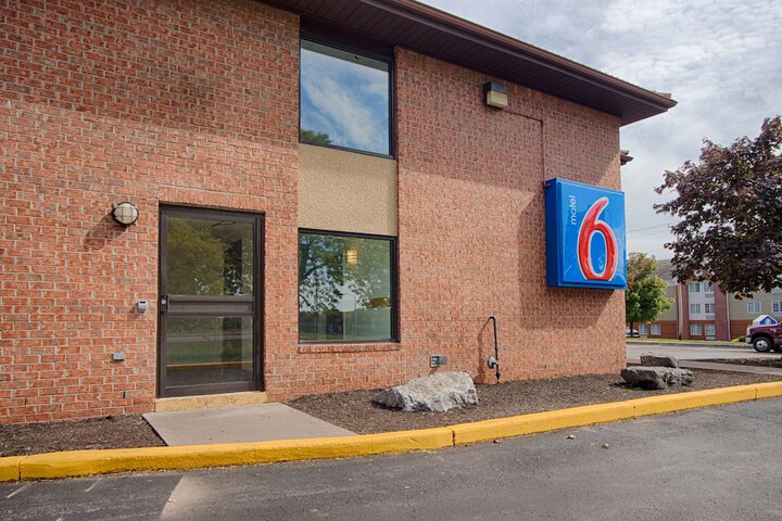 Hotel 13 of 44
