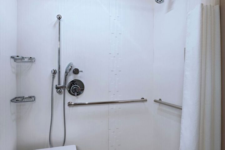 Courtyard by Marriott Dallas Grand Prairie
