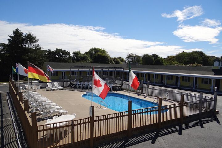 Pool 8 of 40