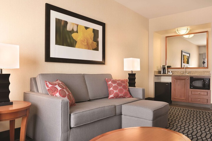 Room 16 of 30