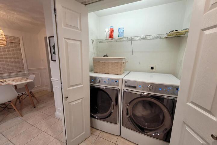 Cozy house close to downtown Danvers