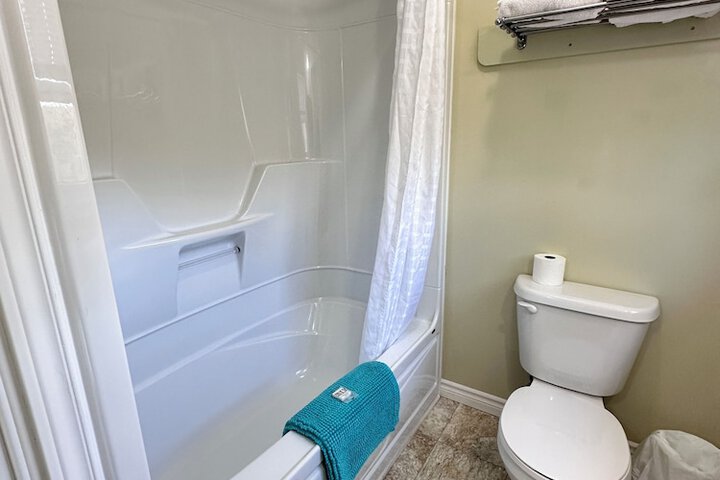 Room 31 of 122