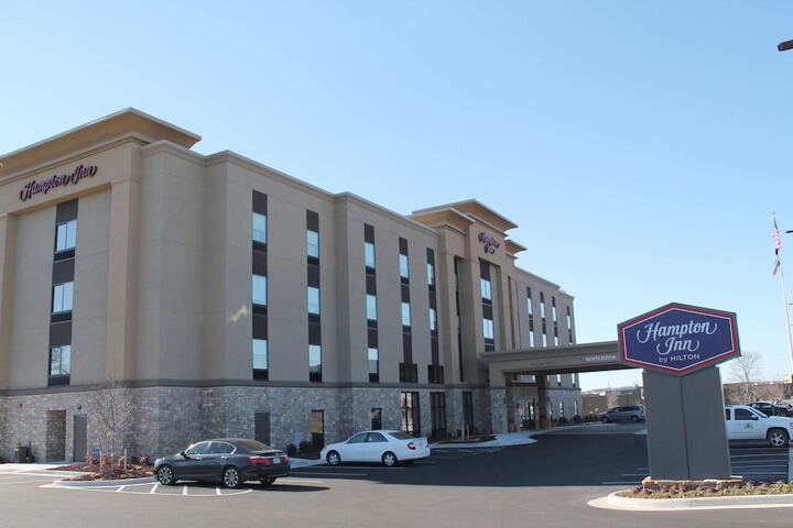 Hotel 2 of 78