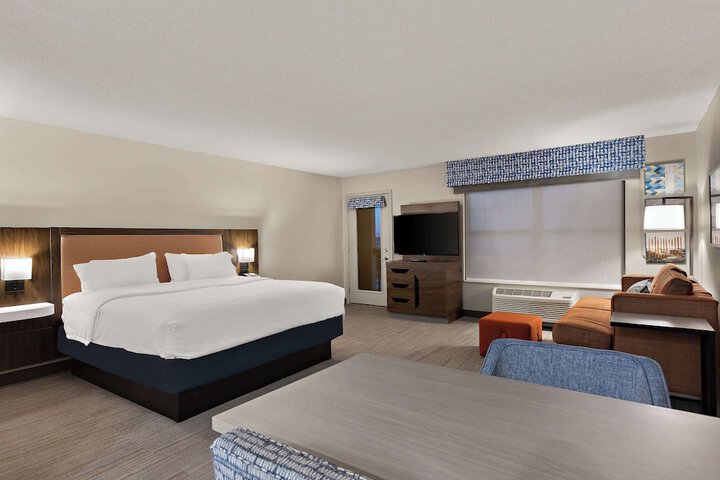 Hampton Inn & Suites by Hilton Petoskey