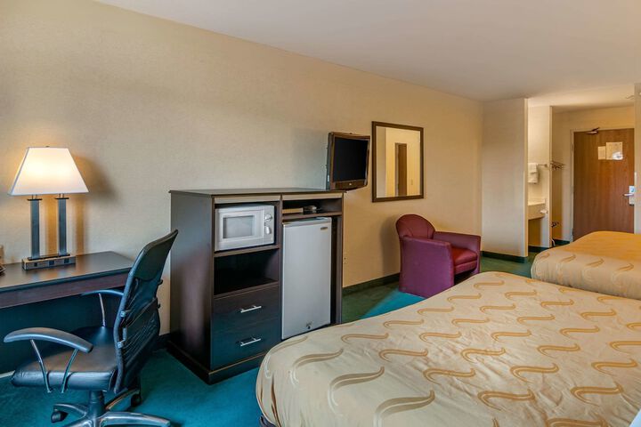 Room 55 of 107