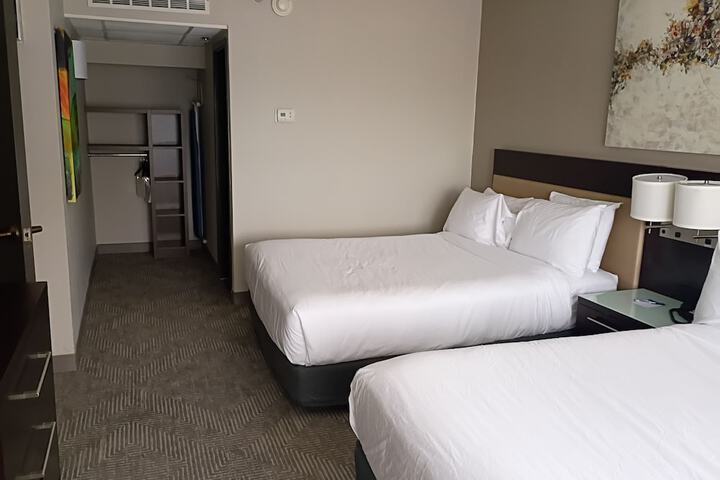 Wyndham Rochester Downtown