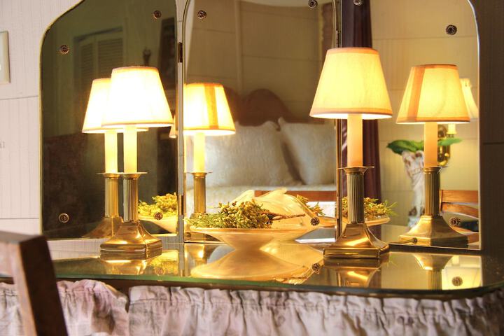 Eagle Harbor Inn