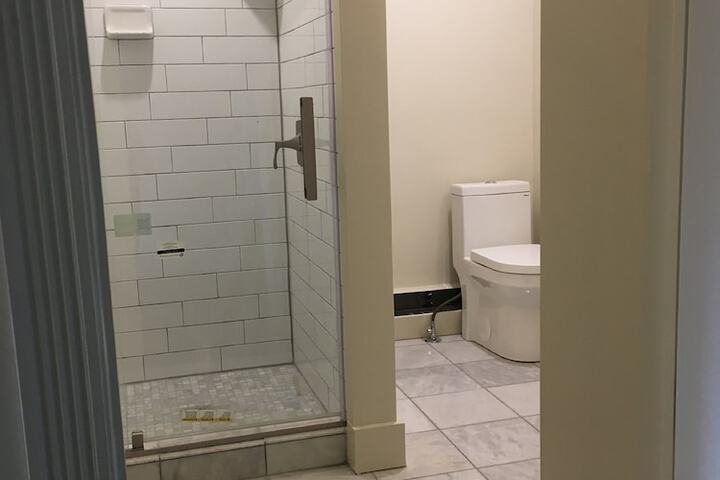 Room 15 of 62