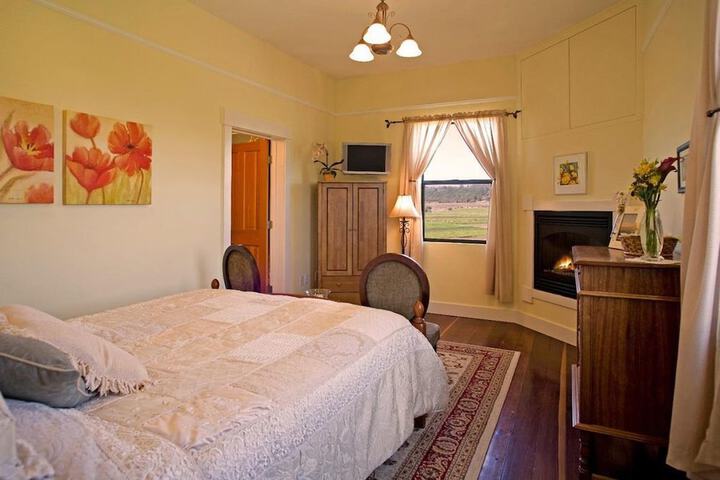 Room 47 of 74