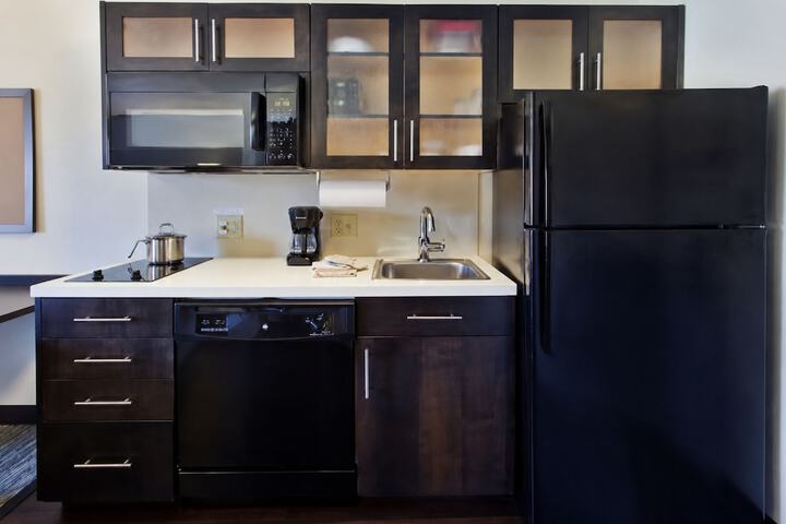 Blue Way Inn & Suites Extended Stay Bloomington Airport - Minneapolis