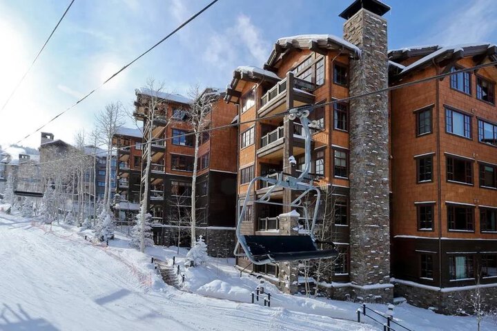 Hotel 8 of 252