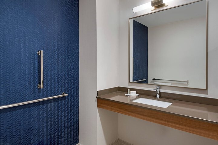 Fairfield Inn & Suites by Marriott Charlotte Monroe