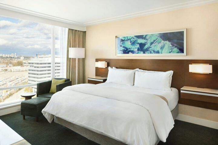 The Westin Wall Centre Vancouver Airport