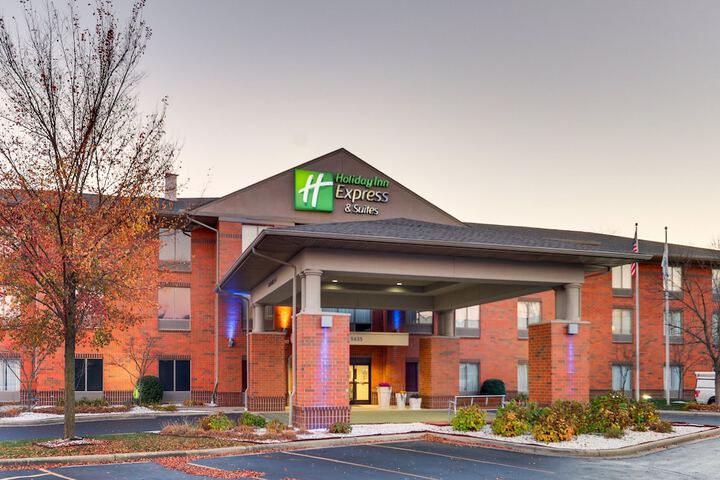 Hotel 4 of 34