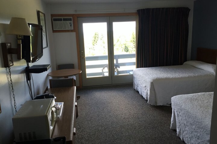Room 9 of 31