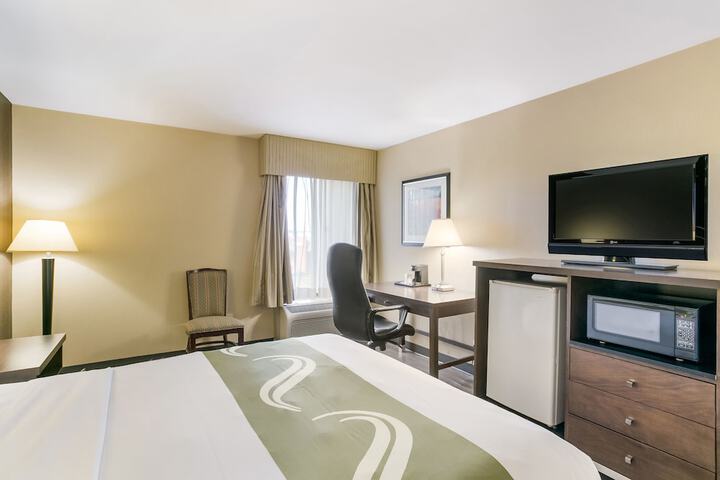 Room 15 of 21