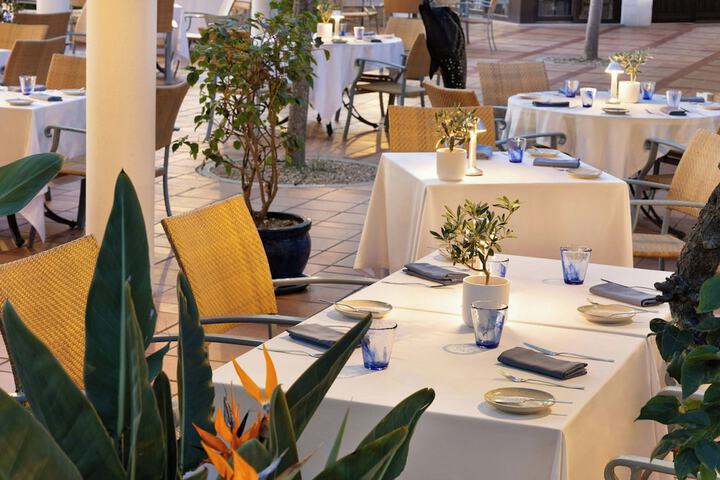 Pine Cliffs Ocean Suites a Luxury Collection Resort & Spa