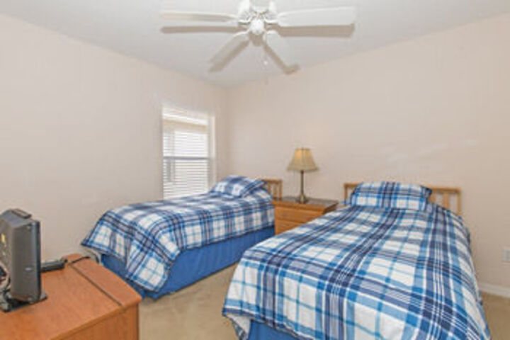 Rent a Villa Eagle Management Davenport