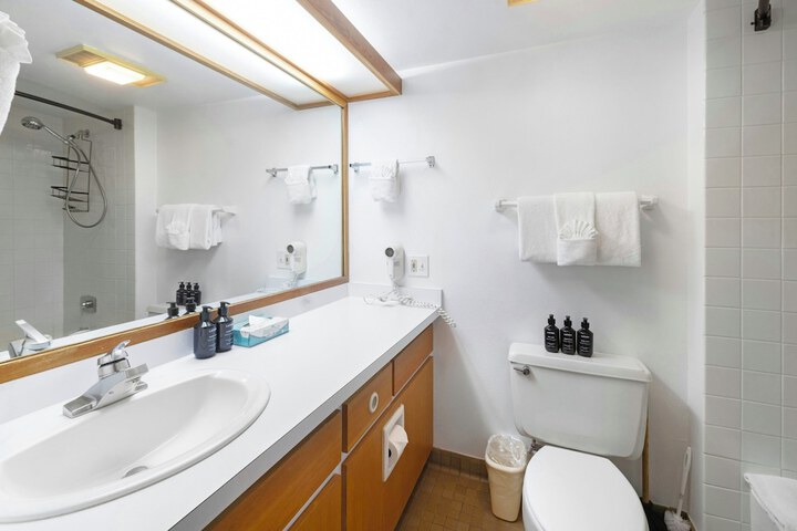Evergreen Condominiums by Vail Resorts