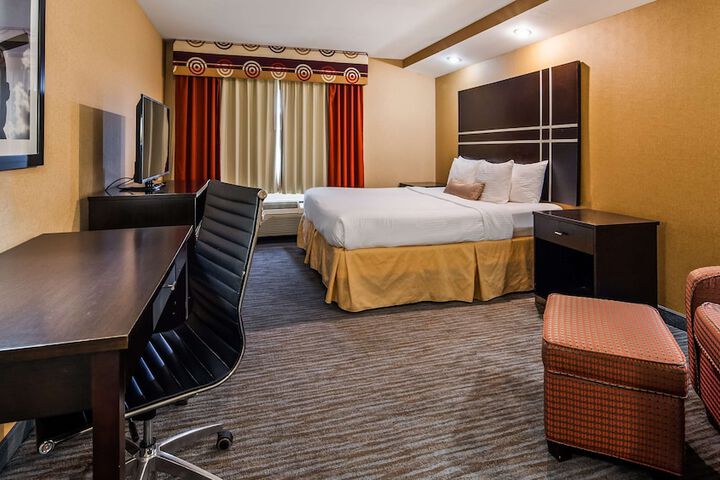Room 18 of 25