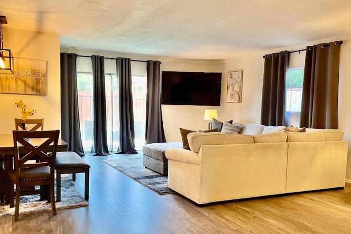 Glendora Pool Home Retreat