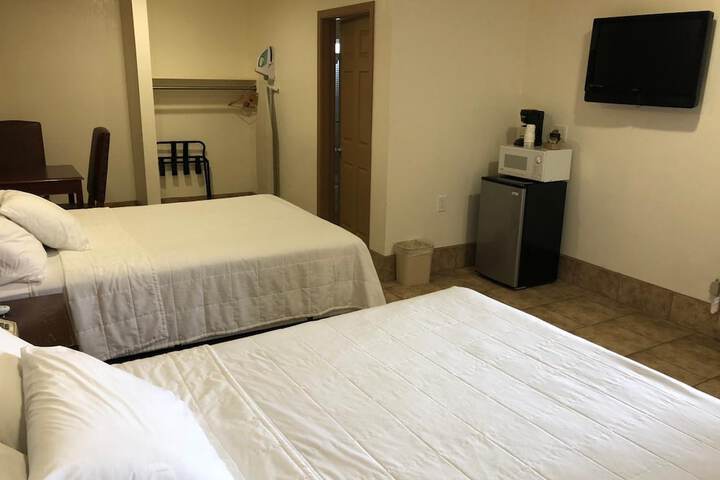 Room 10 of 38