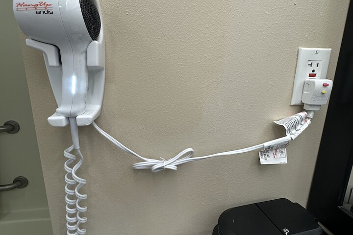 Room 36 of 59