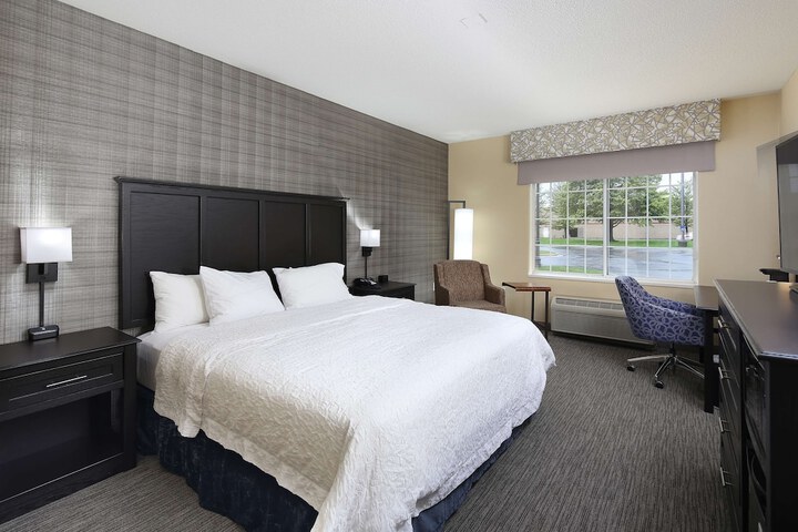 Room 15 of 60