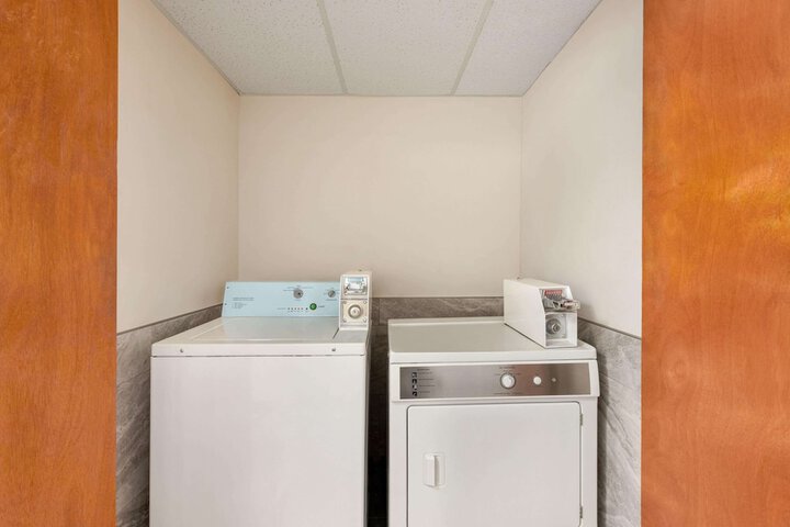 Room 35 of 45