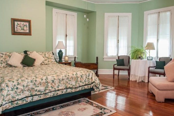 CEDARS AND BEECHES BED & BREAKFAST INN