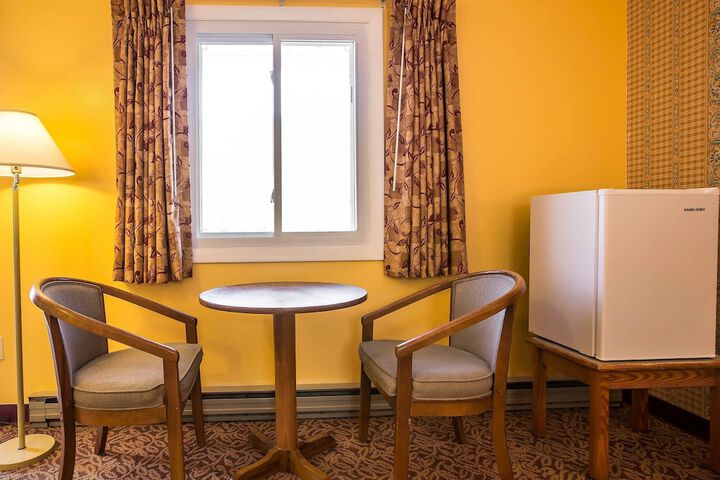 Room 21 of 26