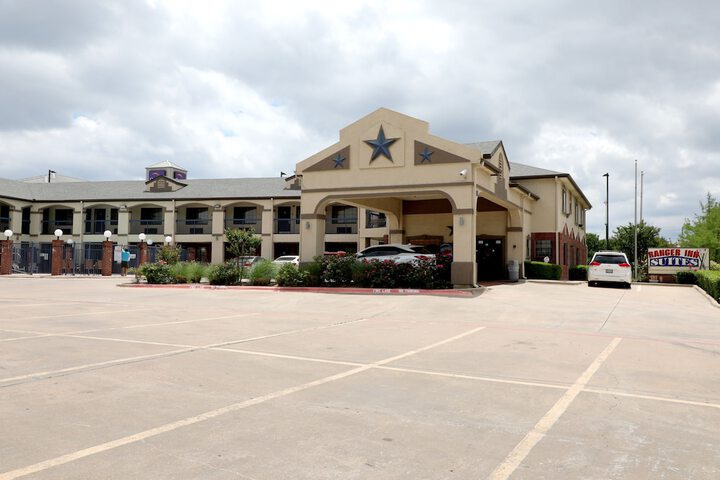 Hotel 2 of 40