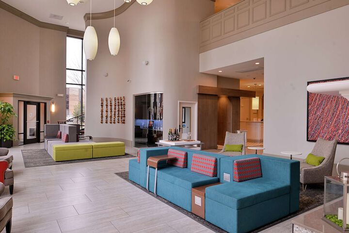 Hotel Interior 16 of 104