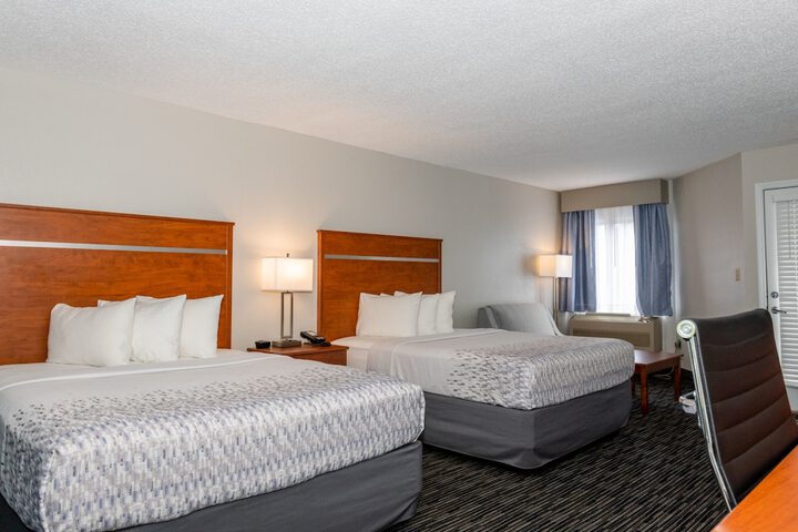 Twin Mountain Inn & Suites