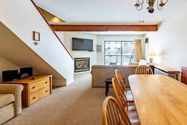 4br Private Townhouse at Smugglers Notch Resort 4 Bedroom Condo