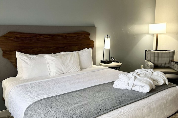 Room 41 of 54