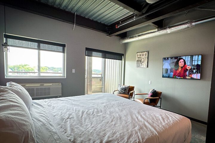 Room 13 of 45